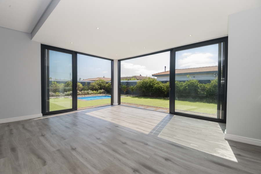 4 Bedroom Property for Sale in Langebaan Country Estate Western Cape